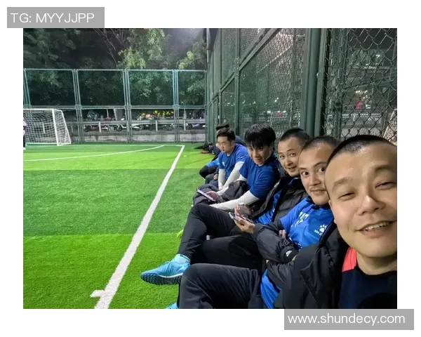 与足球明星亲密接触线上活动邀您一起分享精彩瞬间与快乐时光 与足球明星亲密接触线上活动邀您一起分享精彩瞬间与快乐时光