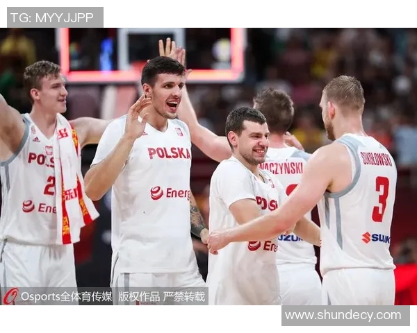 波兰与委瑞内拉激战正酣谁能在友谊赛中笑到最后 波兰与委瑞内拉激战正酣谁能在友谊赛中笑到最后